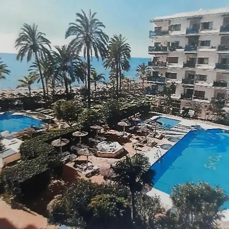 公寓 Estudio De Ensueno A Pie De Playa En En El Skol 马尔韦利亚