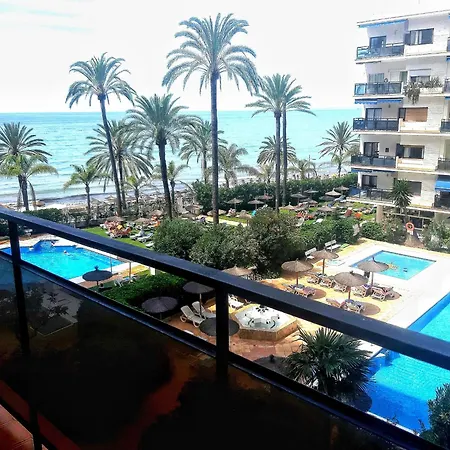 Estudio De Ensueno A Pie De Playa En En El Skol *