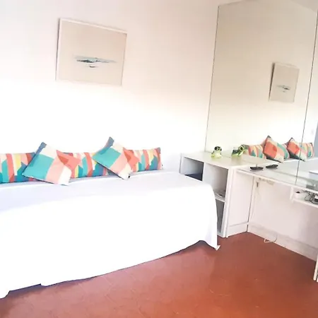 Estudio De Ensueno A Pie De Playa En En El Skol * Marbella