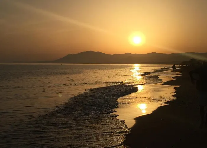 Estudio De Ensueno A Pie De Playa En En El Skol * ماربيا