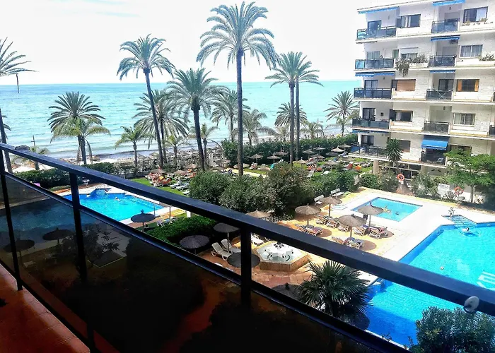 Estudio De Ensueno A Pie De Playa En En El Skol *