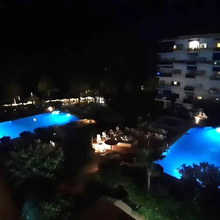 Estudio De Ensueño A Pie De Playa En En El Skol