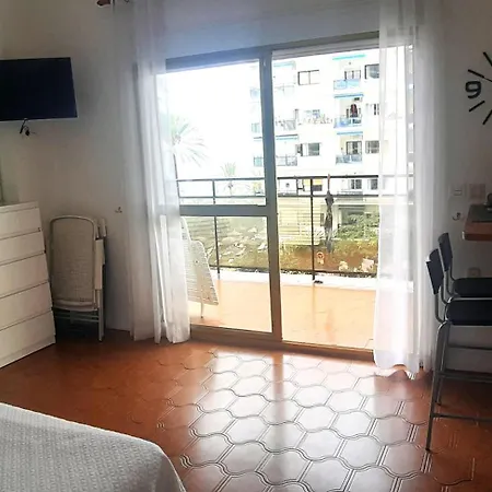Apartamento Estudio De Ensueño A Pie De Playa En En El Skol
