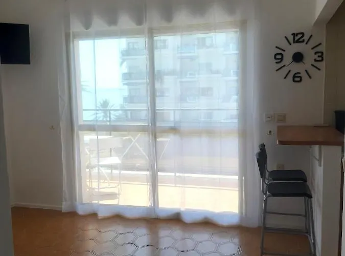 Estudio De Ensueno A Pie De Playa En En El Skol Apartament Marbella